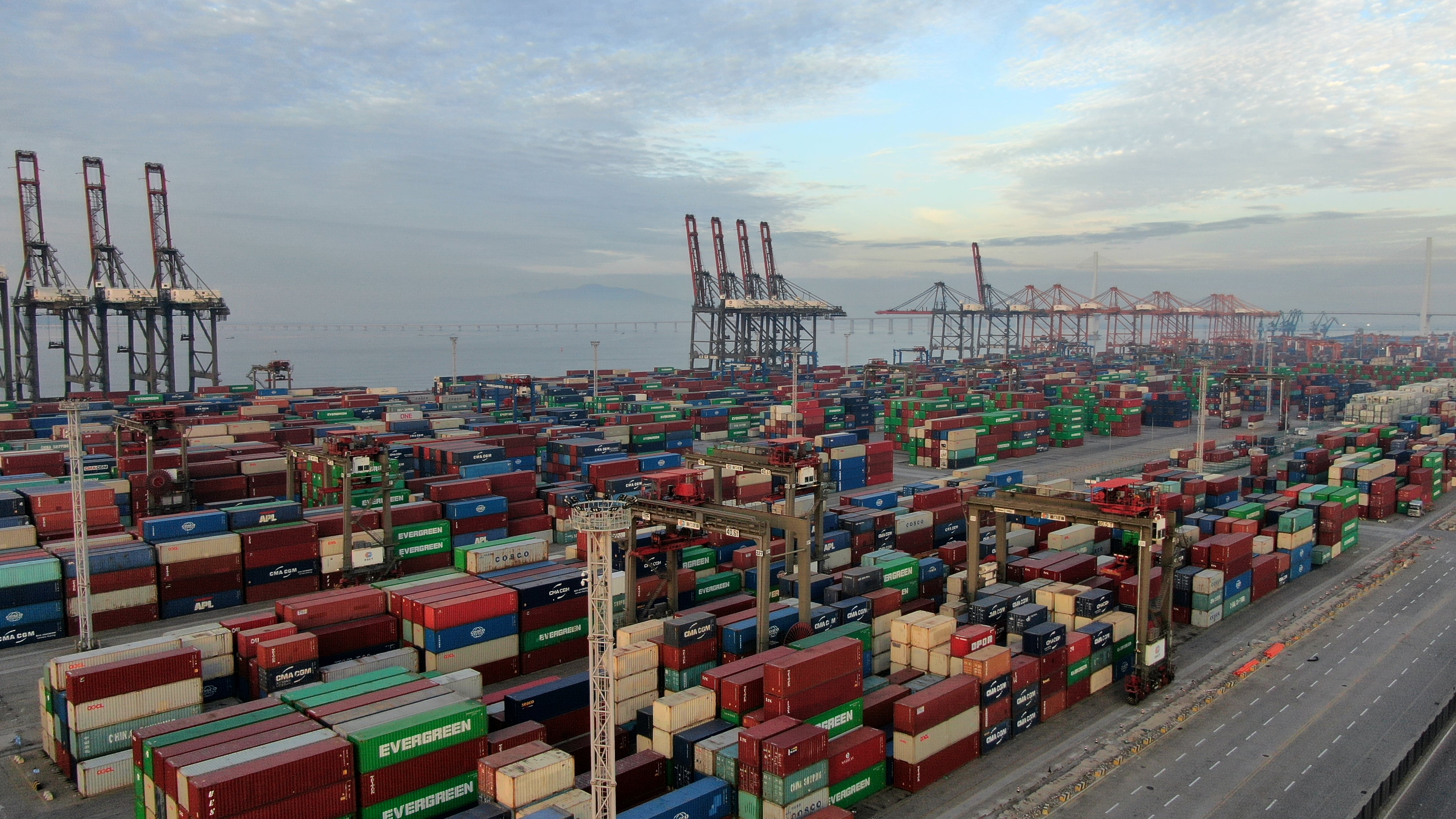 Potential US tariffs and countermeasures could destabilize global grain markets