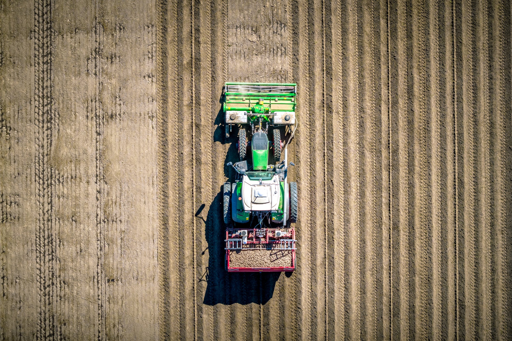 Rapid technological advances are fuelling concerns that equipment is becoming outdated much faster, prompting farmers to delay purchases for fear new machinery may be superseded before delivering full returns.