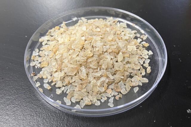 EF Polymer super absorbent polymer in a dish