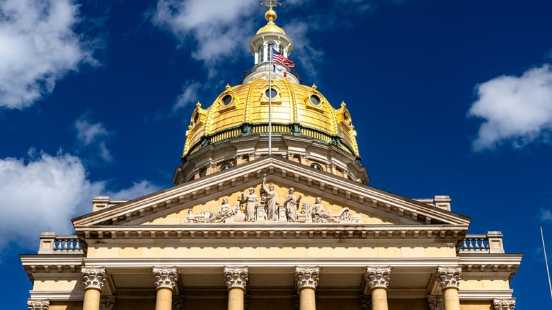Why Iowa’s 2026 midterm election is coming down to farm economics, water quality issues