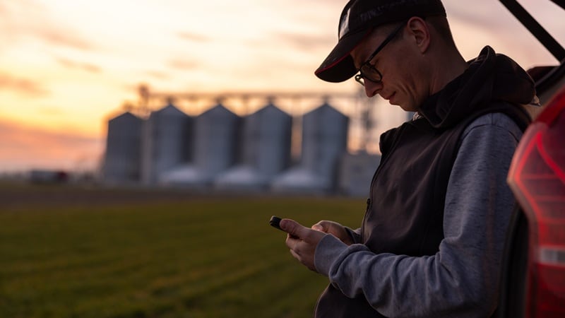 From tomatoes to tech: How Kraft Heinz uses regen ag, AI to secure its supply chain 
