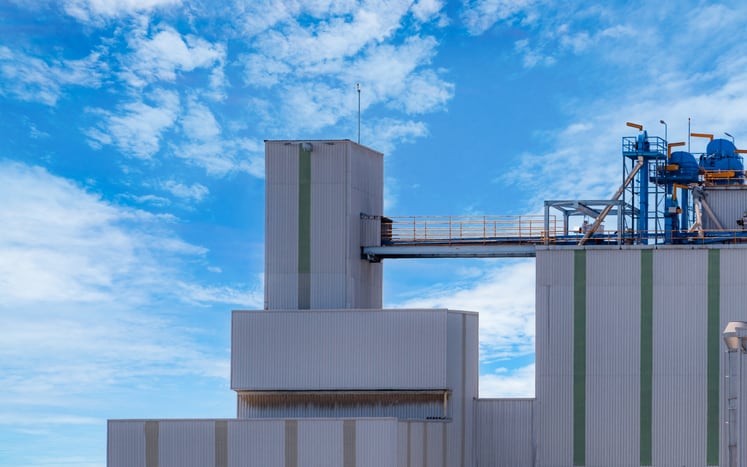AB Agri set to build UK’s biggest pig and poultry feed mill