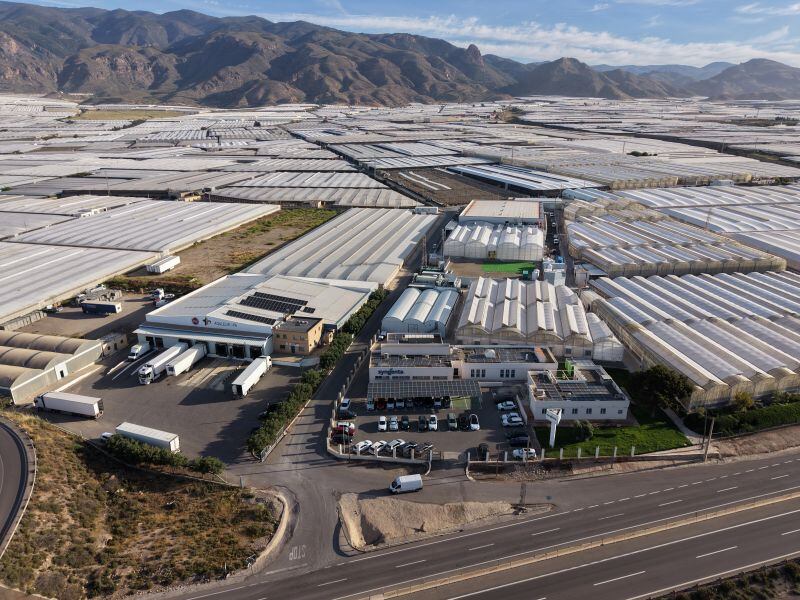 An overhead shot of the El Ejido R&D Center. Syngenta believes the Almería region is the ideal environment for agricultural innovation and developing solutions that benefit growers across continents.